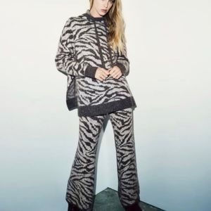 NWT animal print wool alpaca set